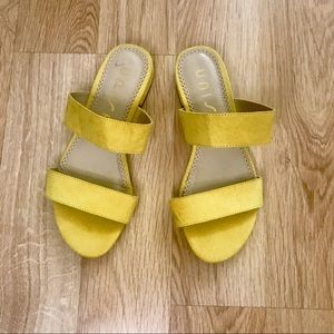 Unisa Keriala Flat Sandal